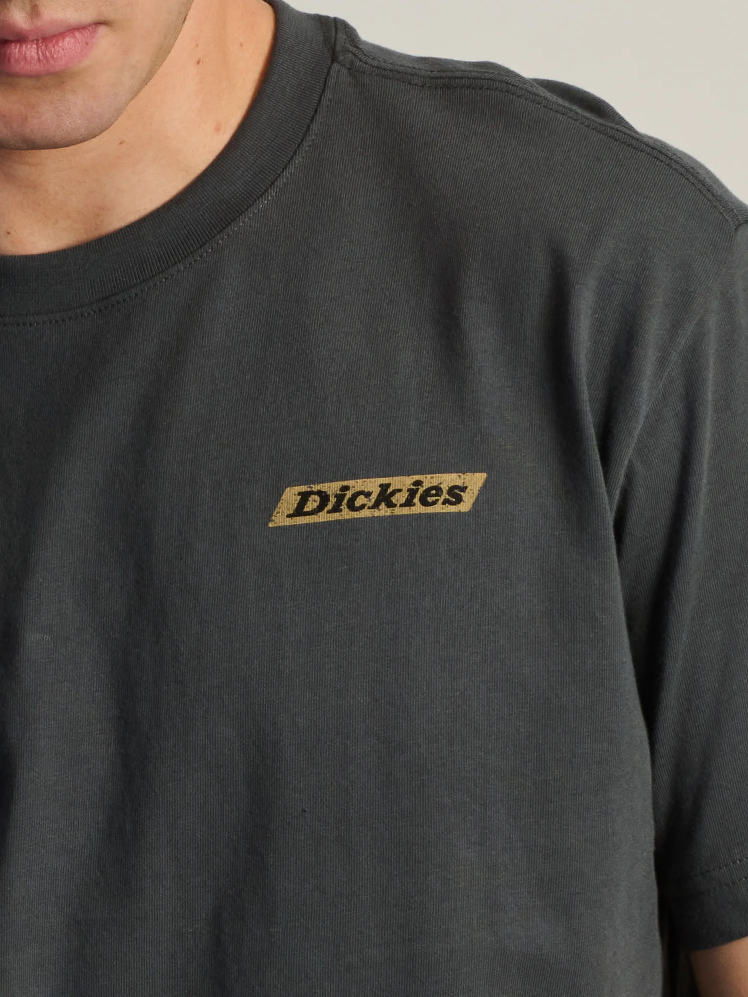 DICKIES CAMO T-SHIRT - Image 4