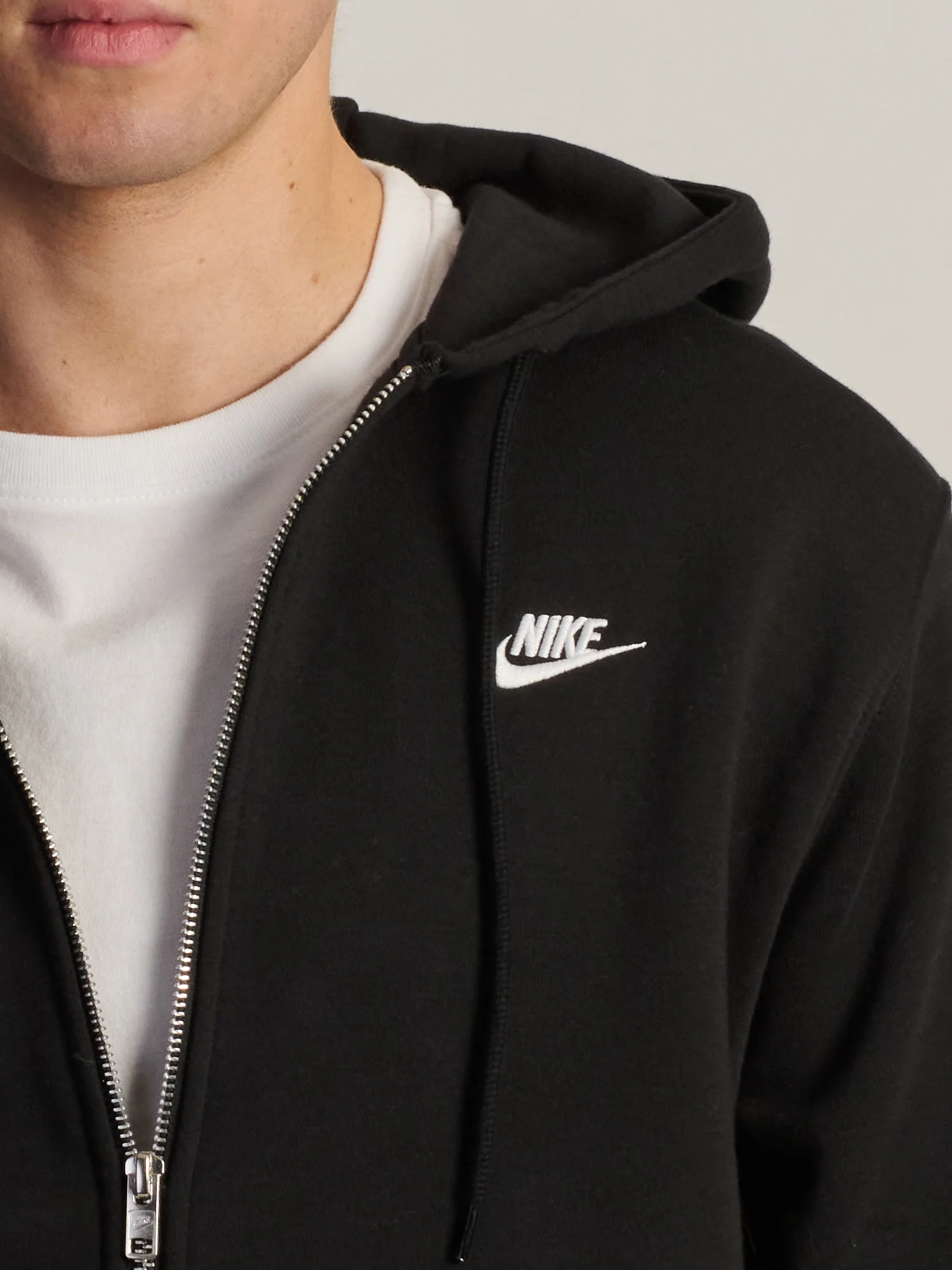 NIKE SPORTSWEAR CLUB FULL ZIP HOODIE - BLACK - Image 3