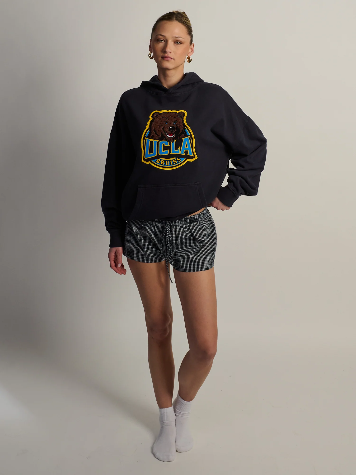 UCLA BRUINS RELAXED HOODIE - Image 6