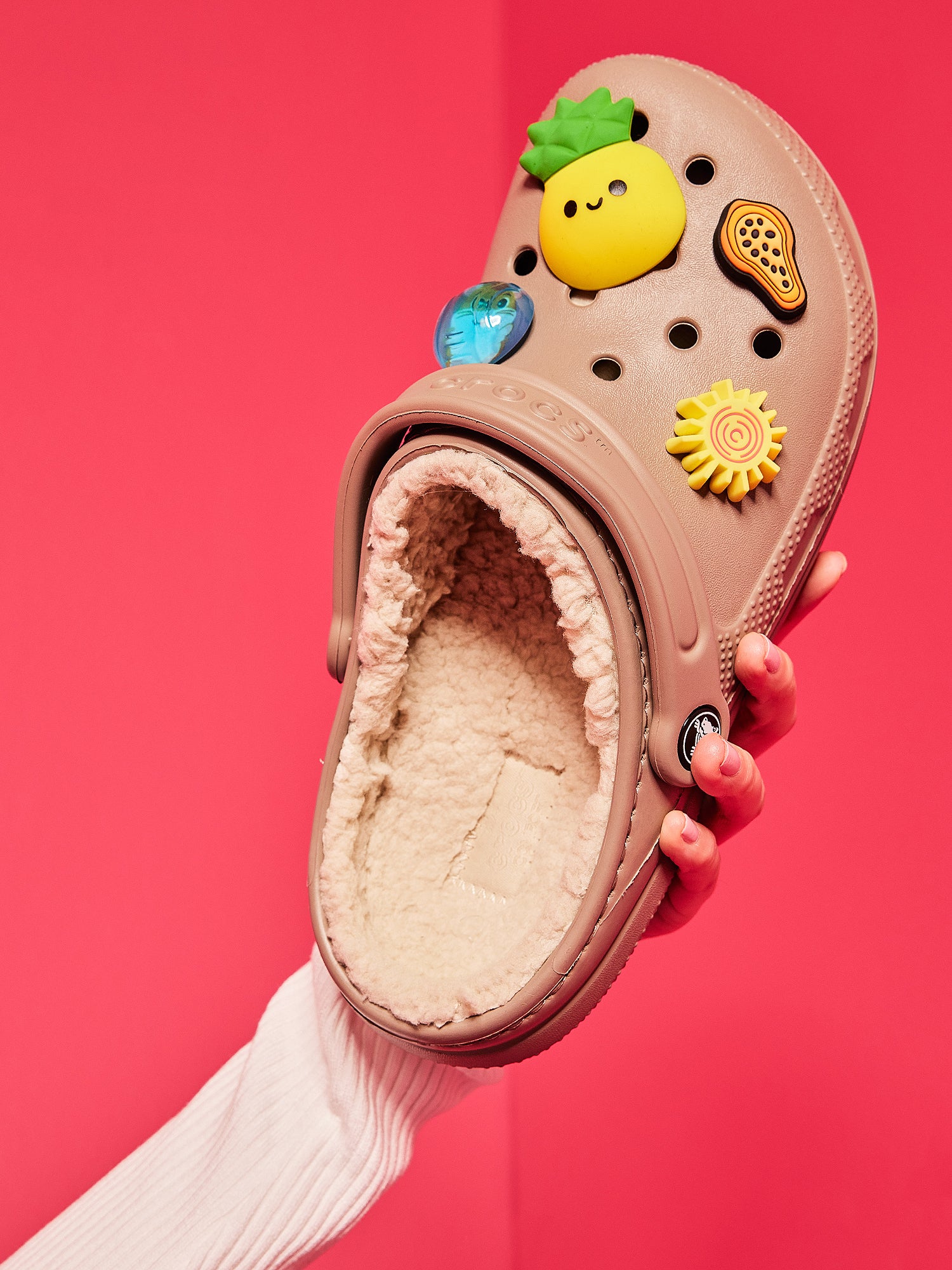 WOMENS CROCS CLASSIC LINED CLOG - MUSHROOM - Image 3